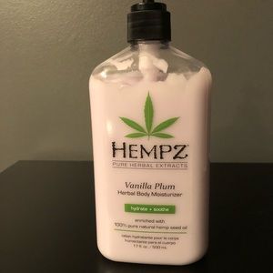 Hempz pump lotion